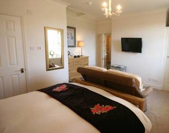 Bed & Breakfast Market Cross Guest House