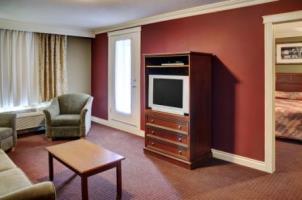 Hotel Lakeview Inn & Suites - Edson Airport West