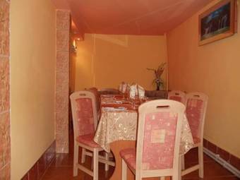 Hostal Pensiunea Laura