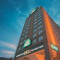 Hotel Quality Suites Toronto Airport