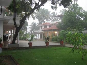 Hotel Kerala Ayurveda River Retreat