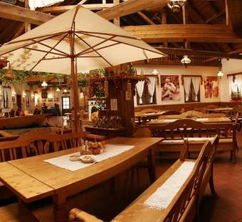 Hotel Gastland M1 Restaurant & Conference Center