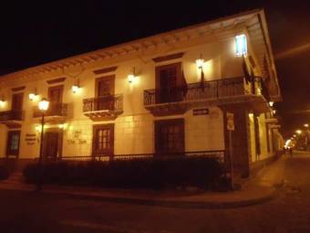 Hotel Land Of The Sun