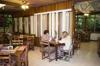 Lands In Love Hotel And Resort