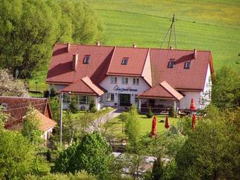 Hotel Kompleks Wypoczynkowo-konferencyjny Mazur-syrenka