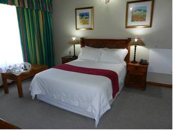 Hostal The Celtis Manor Guest House