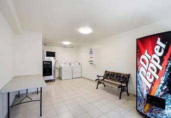 Motel 6 Charles Town