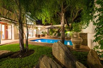 Hostal Villa Monte Bello Guest House