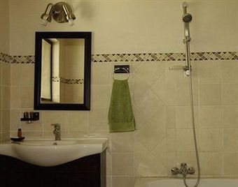 Hotel Hippo Pools Resort