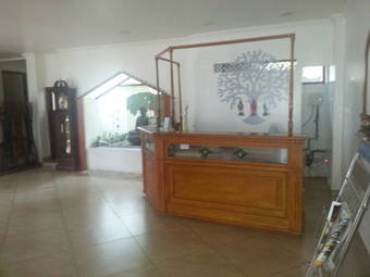 Hotel Sadhoo Holistic Inn