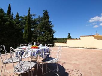 Hostal Holiday Home Marchese Gualdo Cattaneo