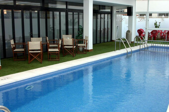 Apartamentos Loar Ferreries