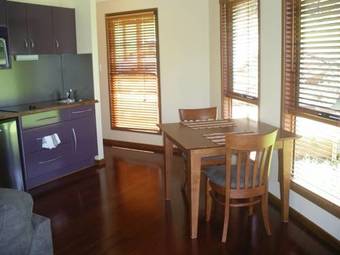 Ravensbourne Escape-tree Tops