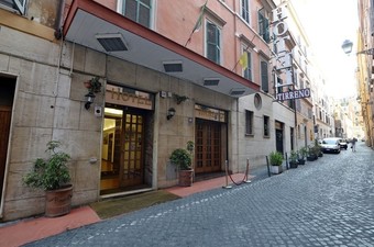 Hotel Tirreno