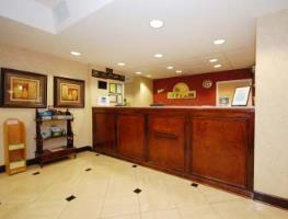 Hotel Days Inn And Suites - Prattville
