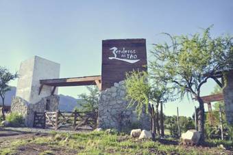 Hotel Senderos Del Tao