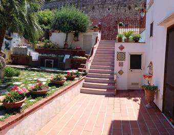 Bed & Breakfast Mediterraneo Guest House