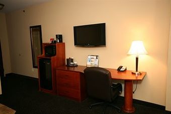 Parke Regency Hotel And Conference Center