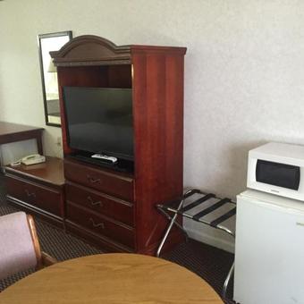 Motel Americas Best Inn - Calhoun