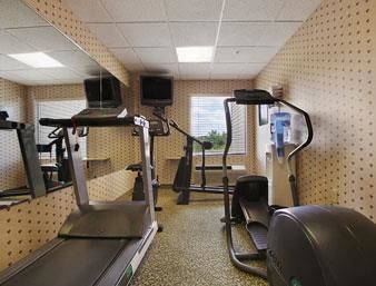 Hotel Baymont Inn & Suites - Wright Patterson Air Force Base