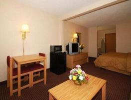 Hotel Baymont Inn & Suites Marinette