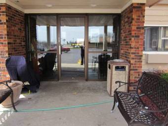 Hotel Americinn West Bend