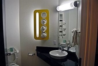 Motel 6 Fort Worth - Benbrook