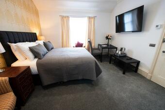 Hotel Grosvenor Suites