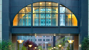 Hotel Marriott At The Brooklyn Bridge