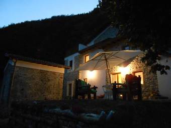 Agroturismo Agriturismo Di L� Dall'acqua