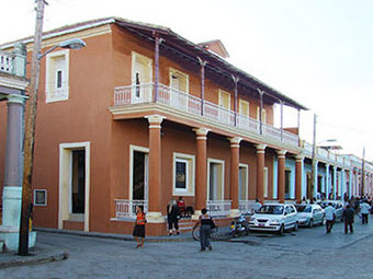 Hotel Hostal La Habanera