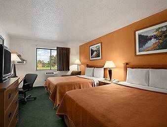 Motel Travelodge Muskegon