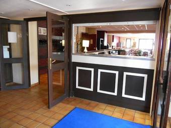 Mondhotel Chelles