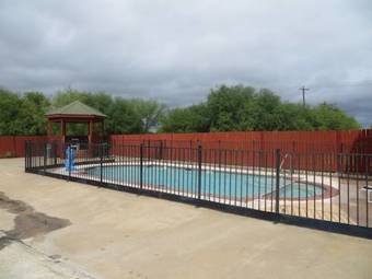 Motel La Grange Executive Inn And Suites