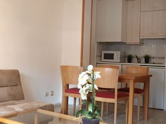 Stylish City Aparthotel