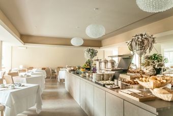 Hotel Perla Verde