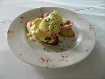 Dooley's Tavern & Motel Capella