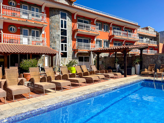 La Aldea Suites Hotel