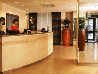 Aparthotel Citadines La Defense Paris