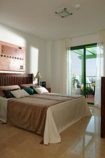 Suite Hotel Apartamentos El Goleto