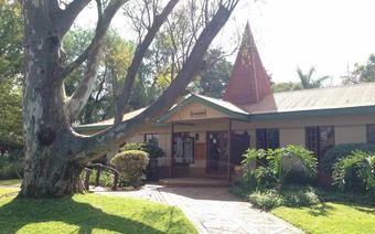 Makhato 84 Bush Lodge