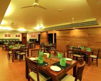 Hotel Whispering Waters