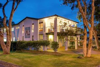 Hostal Surf Side Retreat