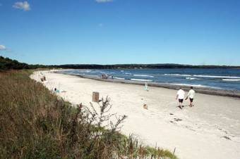 Three-bedroom Holiday Home In Nex� 35