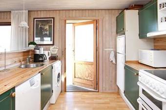 Three-bedroom Holiday Home In L�kken 3