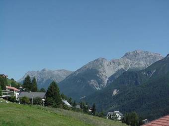 Apartamentos Chasa Mundin