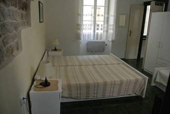 Hotel Apartment Poluotok