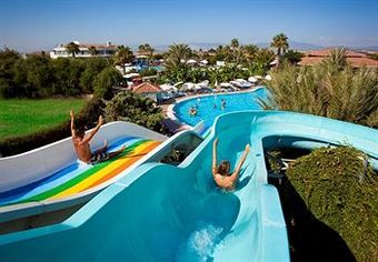 Hotel Euphoria Palm Beach Resort