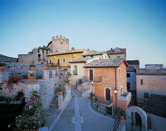 Castello Orsini Hotel