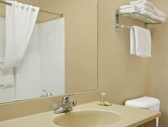 Hotel Super 8 Motel - Monroe